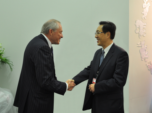 中免亮相亞太免稅大會(huì) “中國力量”點(diǎn)燃全場熱情